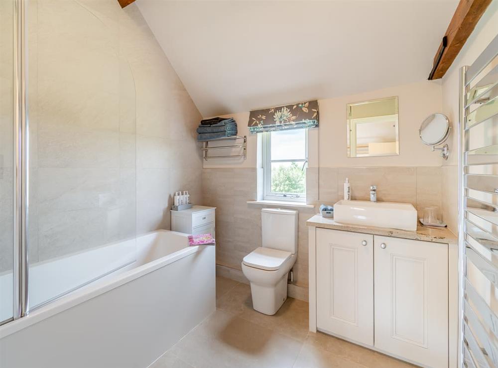 Bathroom at Paddock Cottage in Thorpe Arnold, Near Melton Mowbray, Leicestershire