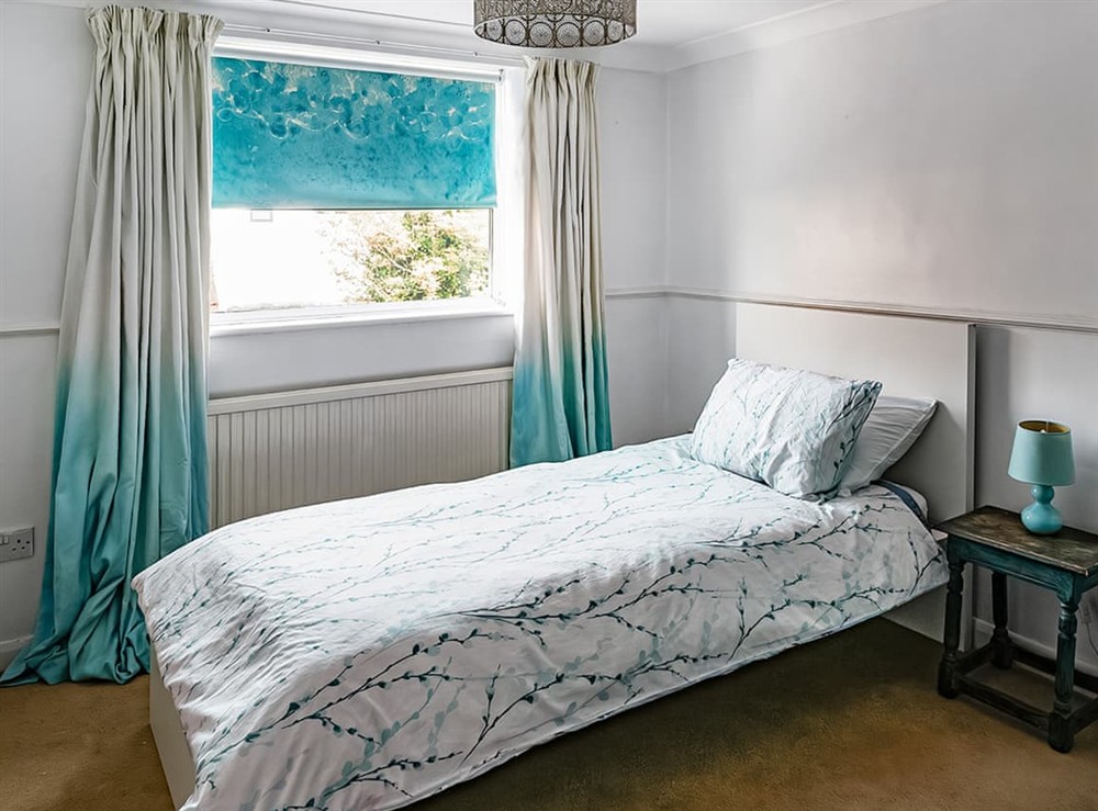 Single bedroom at Painters Cottage in Hemsby, Norfolk