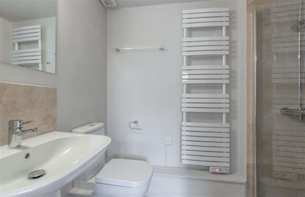 Ground floor: En-suite shower room at Palgrave Barn, Burnham Market near Kings Lynn