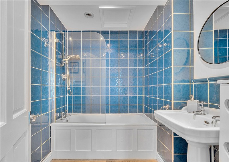 Bathroom (photo 2) at Palm House, Newquay