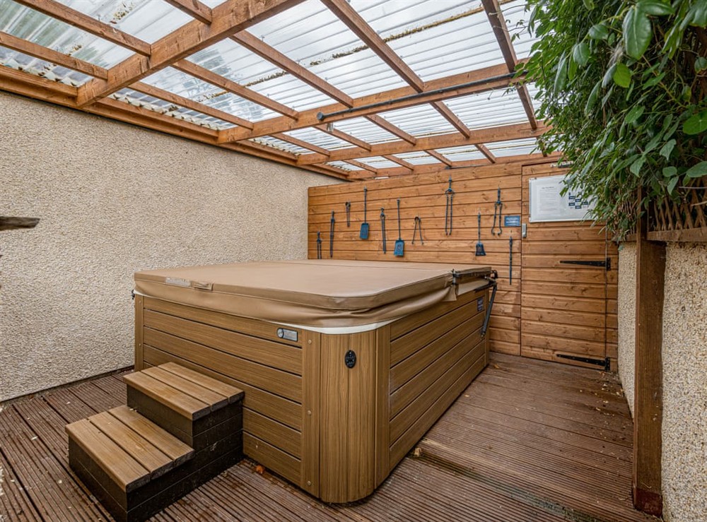 Hot tub at The Servant’s Hall, 