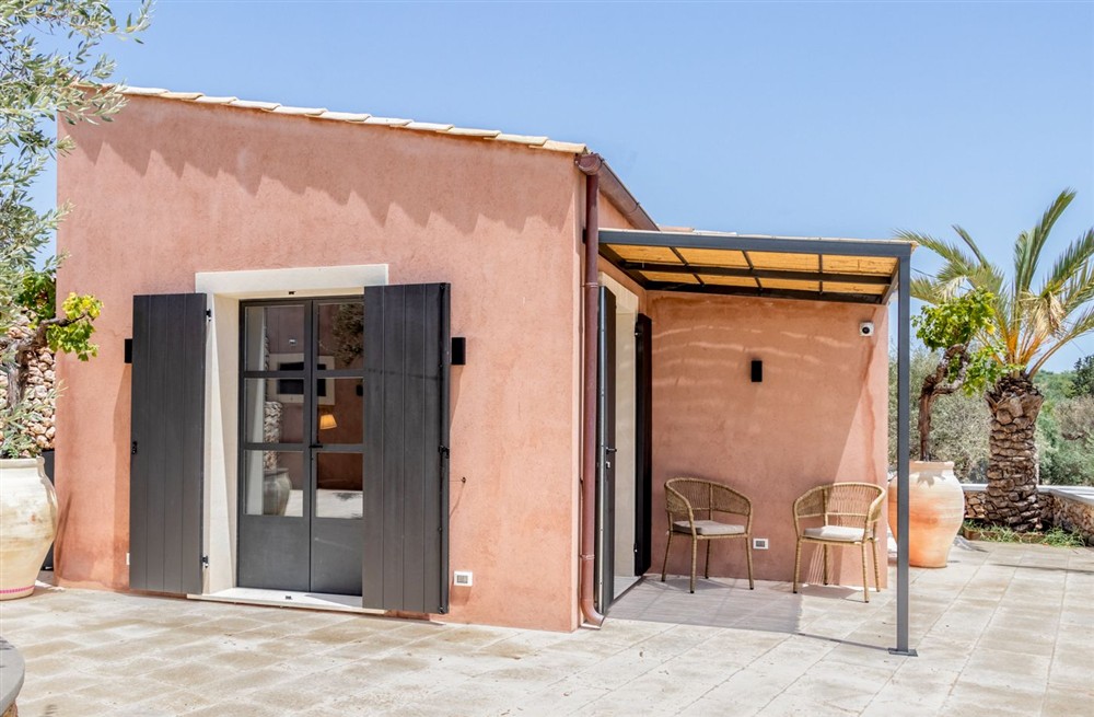 Pane E Panelle