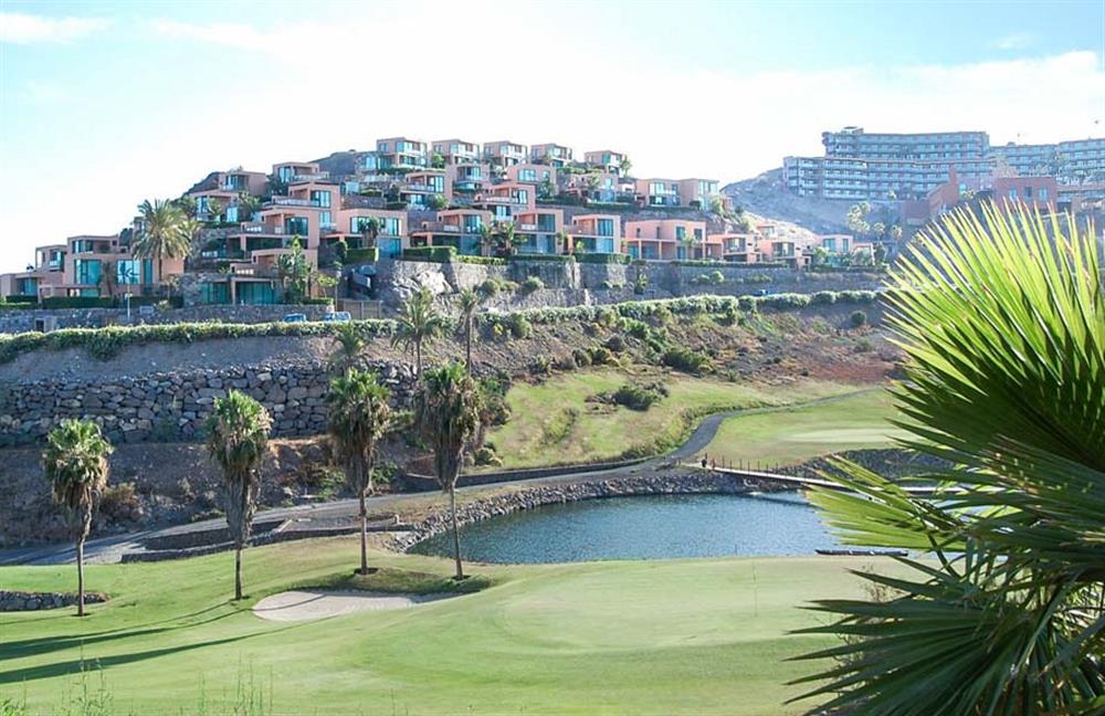 Par 4 Villa 12 (photo 17) at Par 4 Villa 12 in Salobre Golf Resort, Gran Canaria