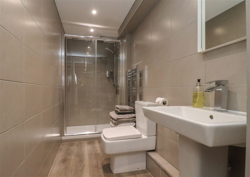 The bathroom at Paramount Apartments, Lytham St. Annes