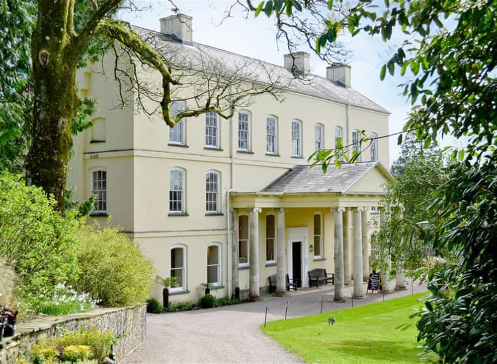 Aberglasney Manor at Parc Y Bryn Lodge in Broadlay, near Ferryside, Dyfed