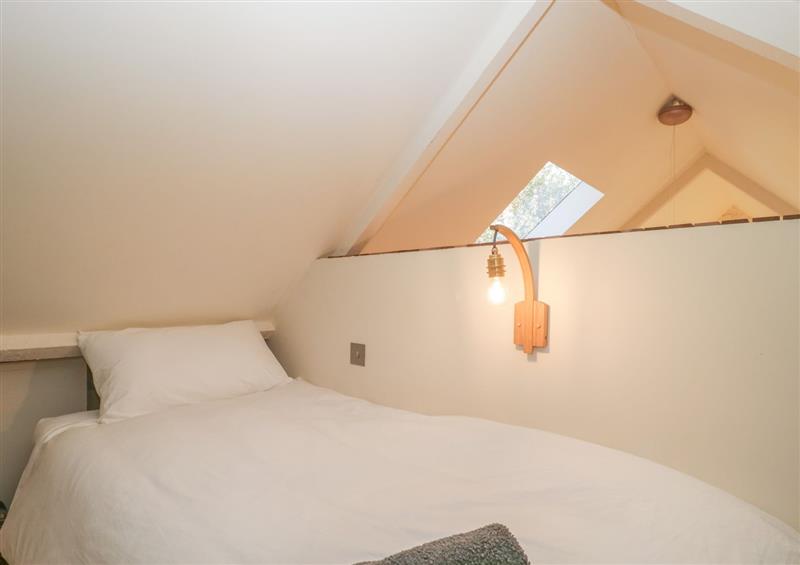 One of the 3 bedrooms (photo 2) at Park Farm Barn, Shepton Mallet