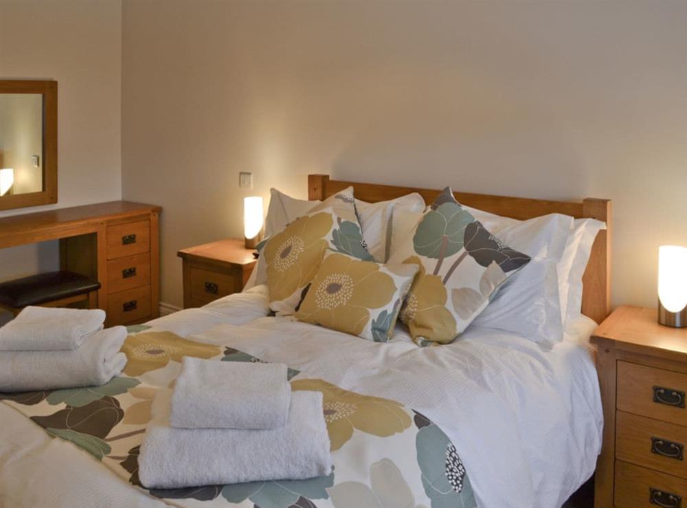Double bedroom at Park Farm Cottage in Flixton, near Filey, North Yorkshire