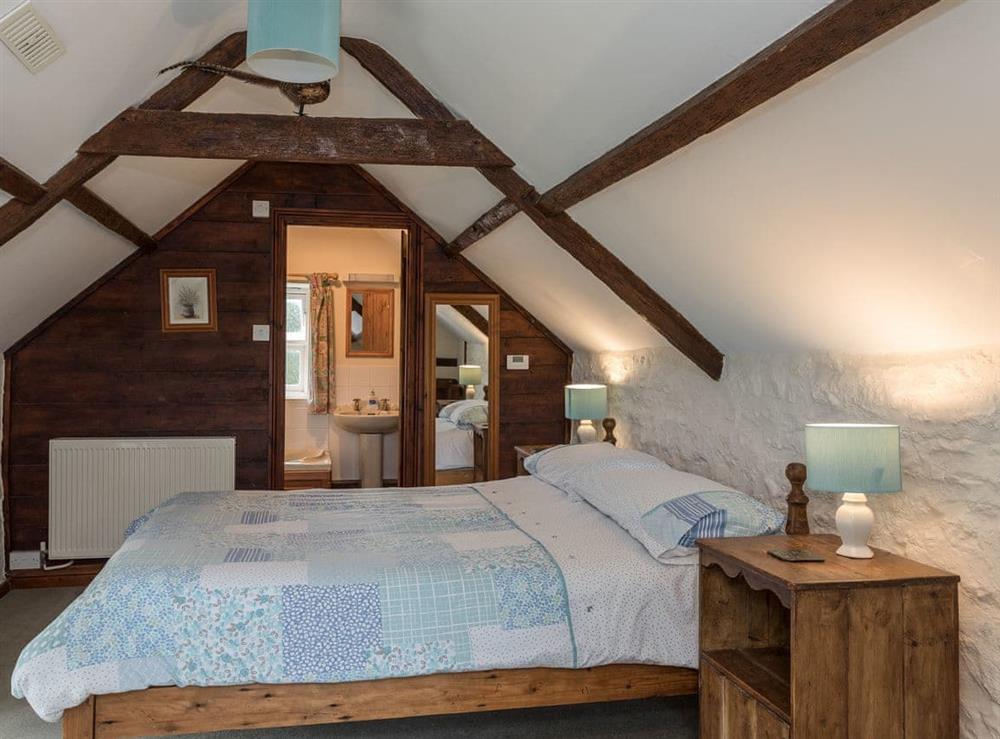 Double bedroom with en-suite (photo 3) at Park Farmhouse in Chideock, near Bridport, Dorset