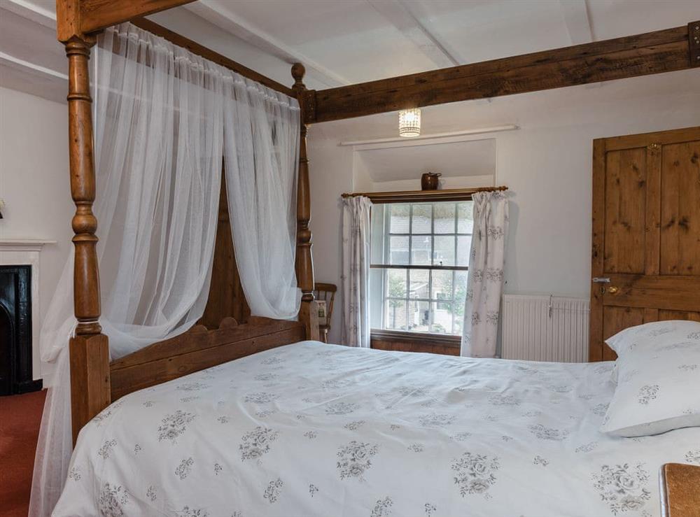 Four poster bedroom (photo 2) at Park Farmhouse in Chideock, near Bridport, Dorset