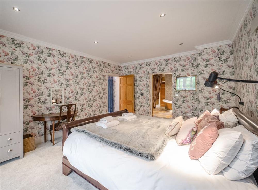 Attractive double bedroom at Park Lodge in Sedgeford, Norfolk