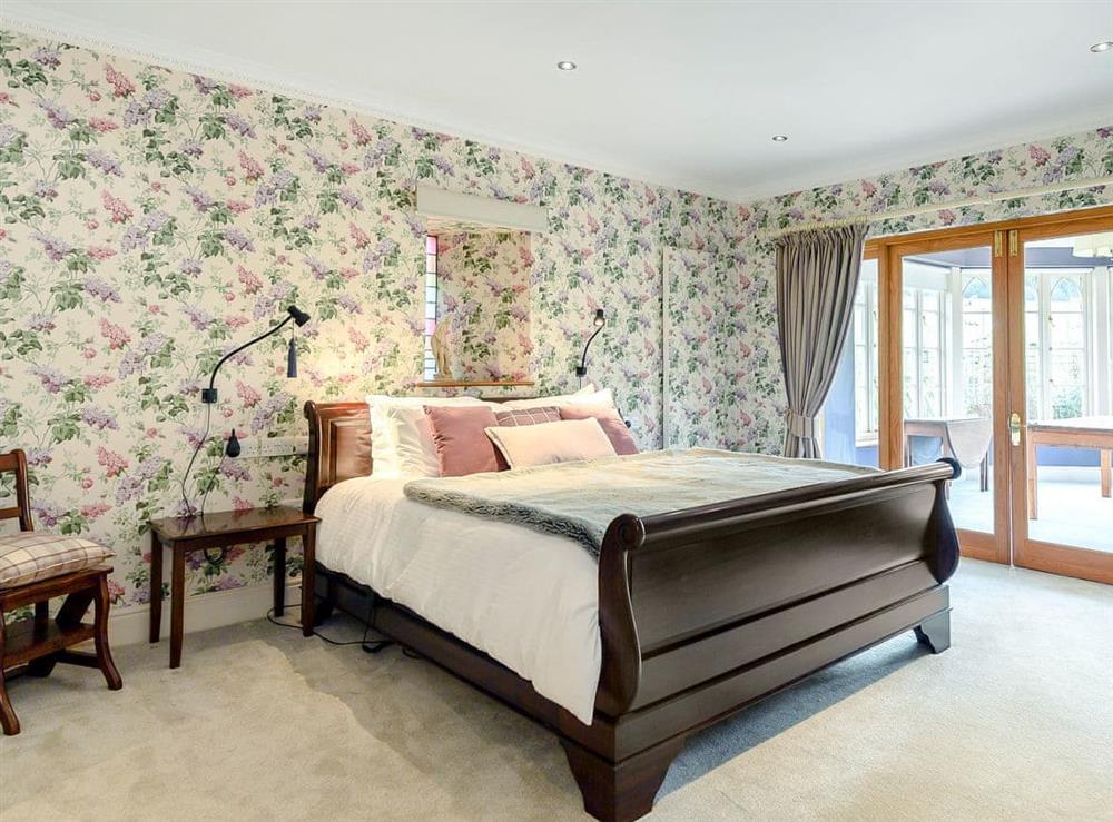 Elegant double bedroom at Park Lodge in Sedgeford, Norfolk