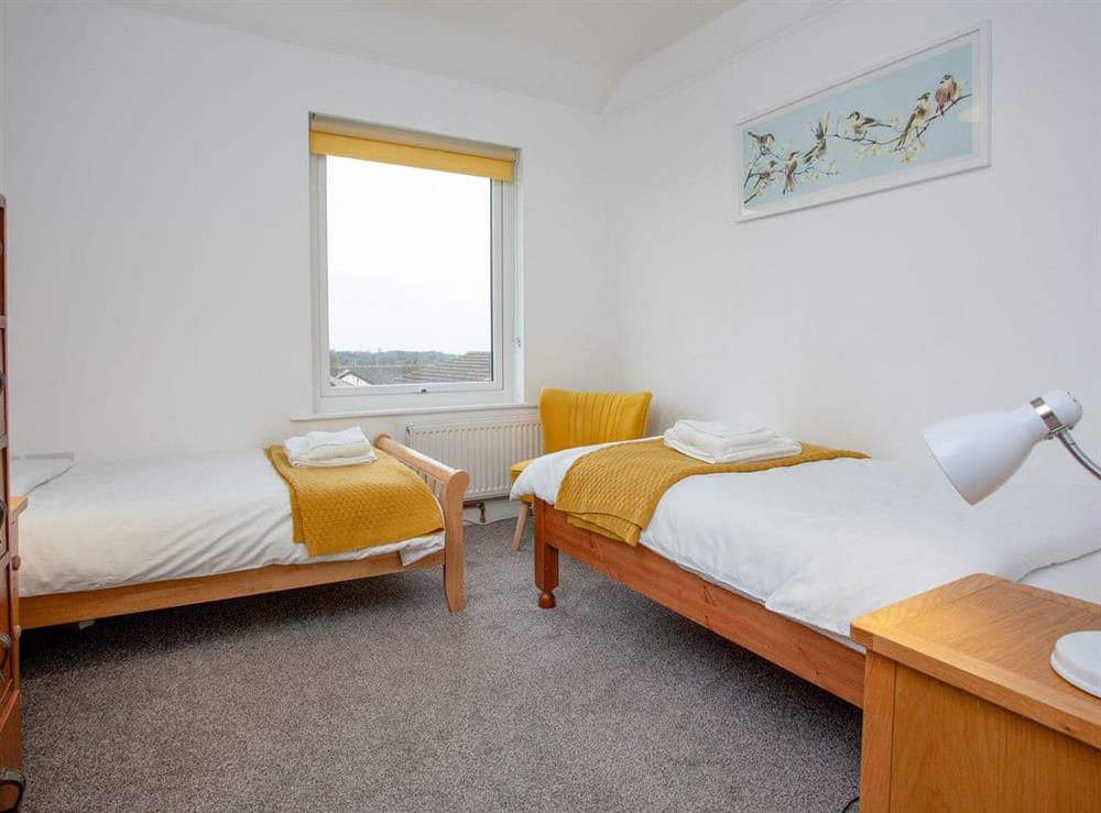 Twin bedroom at Park View in Hartland, Devon