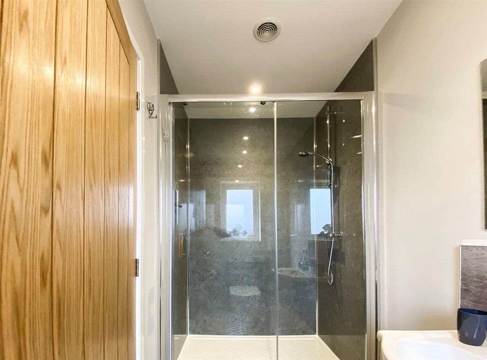 Shower room at Park View in Martham, Norfolk