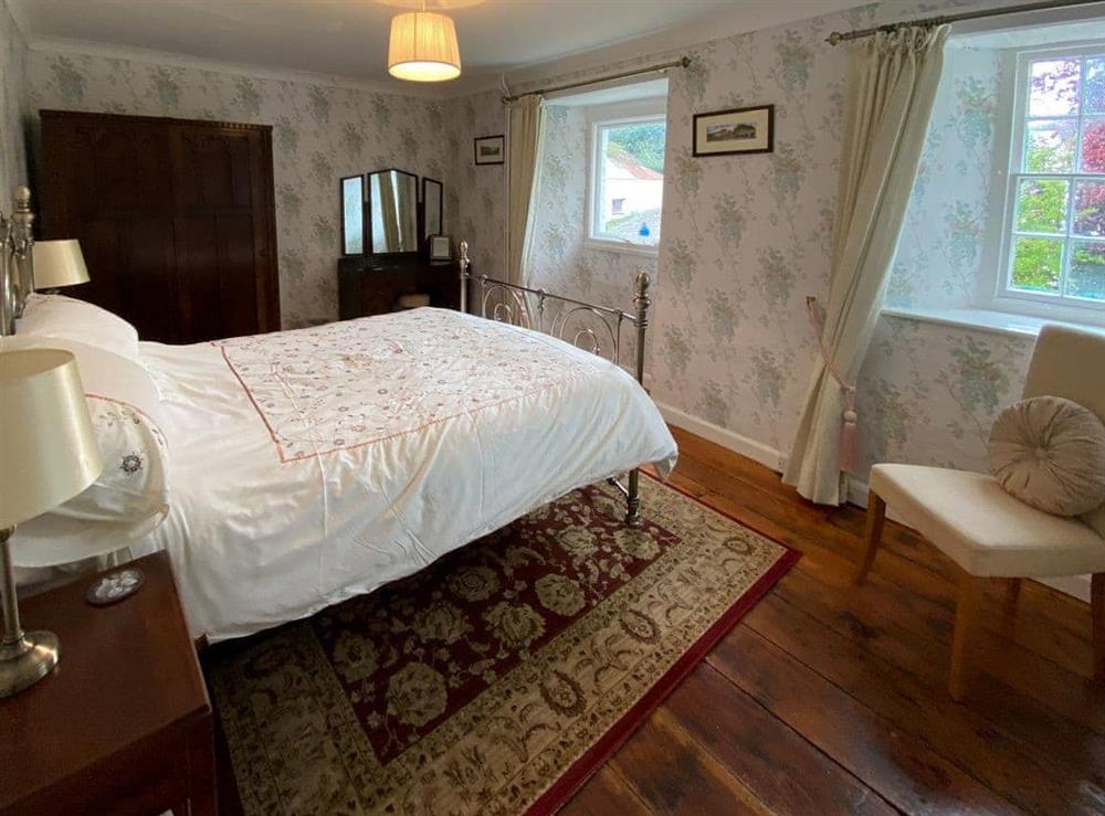Double bedroom (photo 2) at Parke Cottage in Henllan-Amgoed, Dyfed