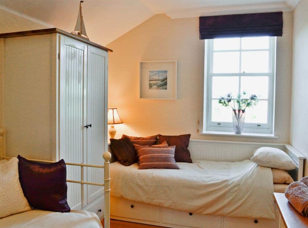 Single bedroom at Meadowsweet, 