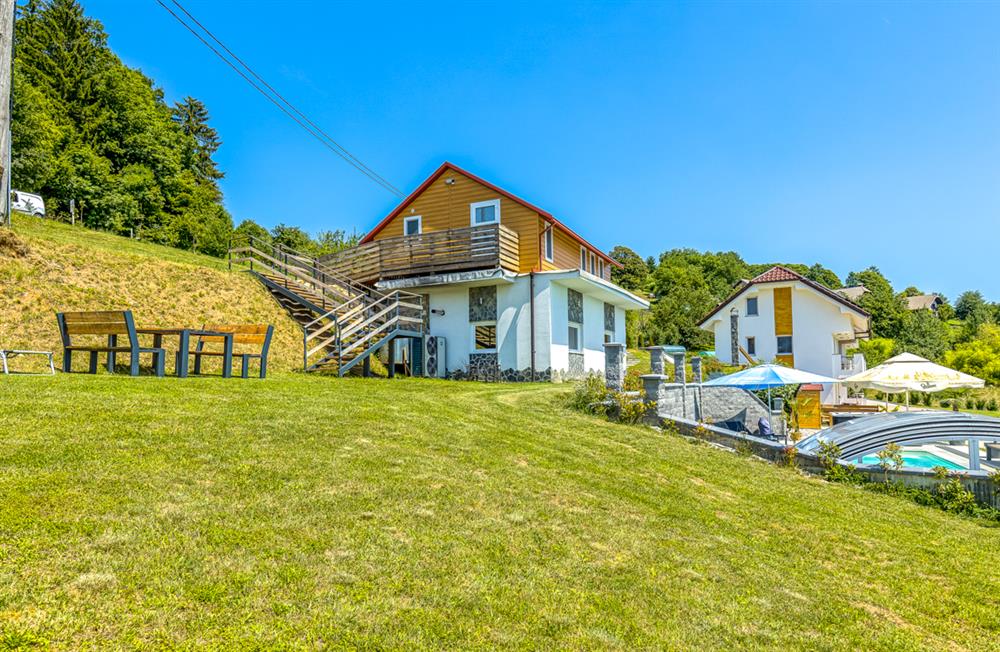Pavla Lodge