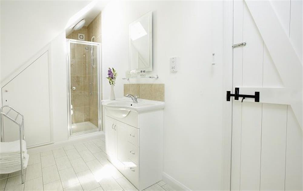 First floor: Shower room with wc at Peak Hill Cottage, Theberton