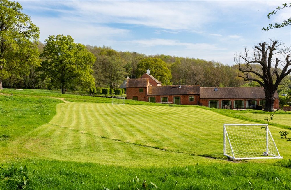 Peanut Barn (photo 60) at Peanut Barn in Ledbury, Worcestershire