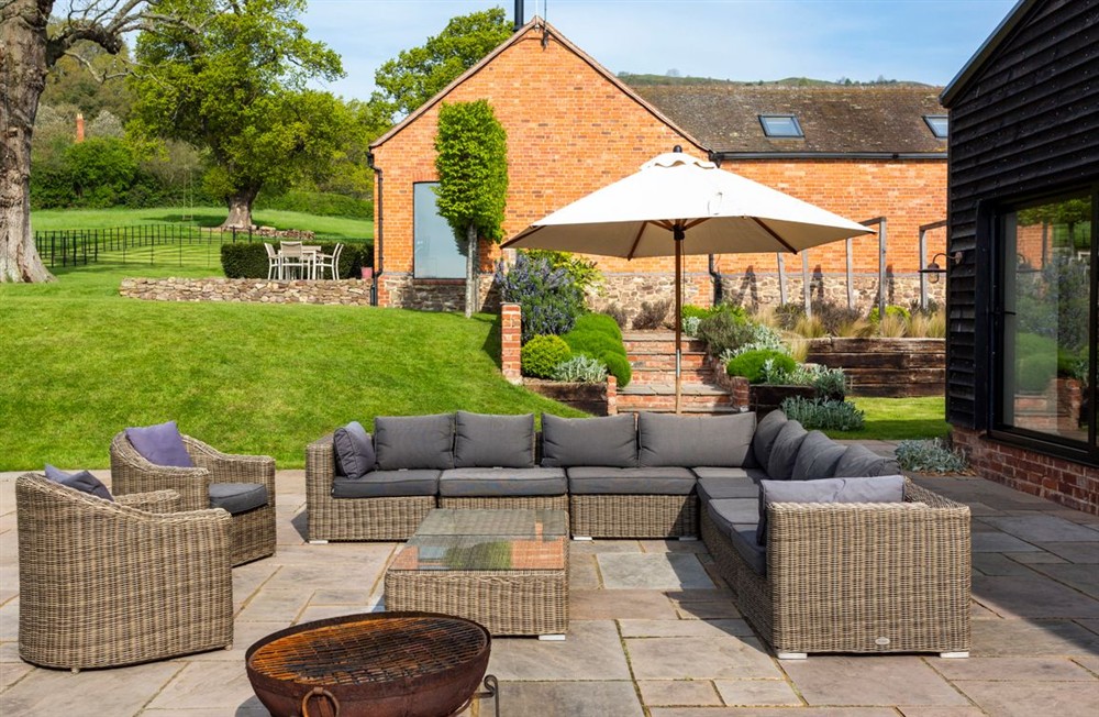 Peanut Barn (photo 80) at Peanut Barn in Ledbury, Worcestershire