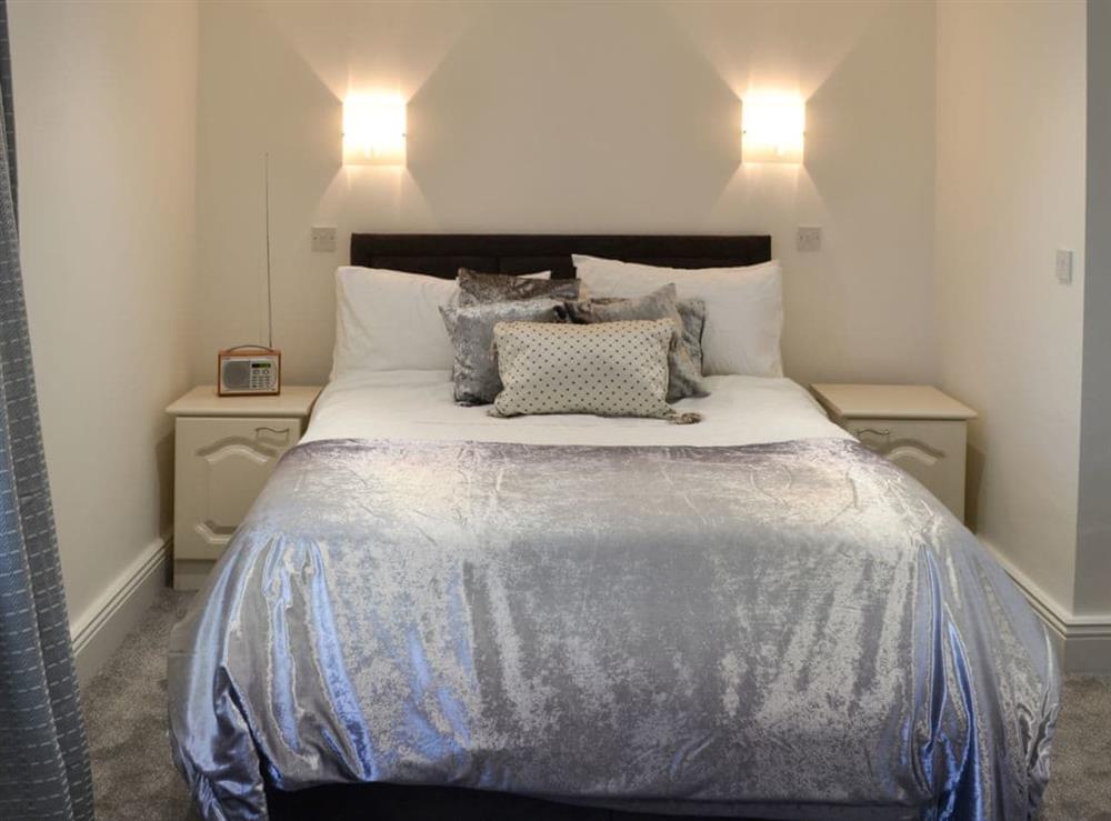 Stylish double bedroom at Pear Tree Cottage and The Granary in East Witton, near Leyburn, North Yorkshire