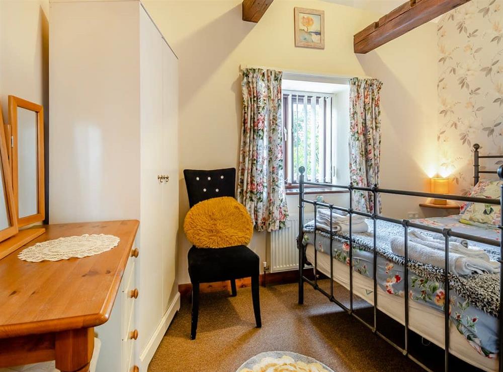 Double bedroom (photo 2) at Pear Tree Cottage in Banham, Norfolk