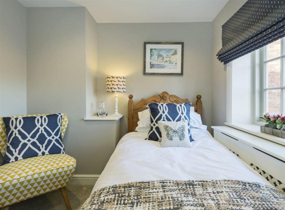 Charming single bedroom at Pear Tree Cottage in Louth, Lincolnshire, England