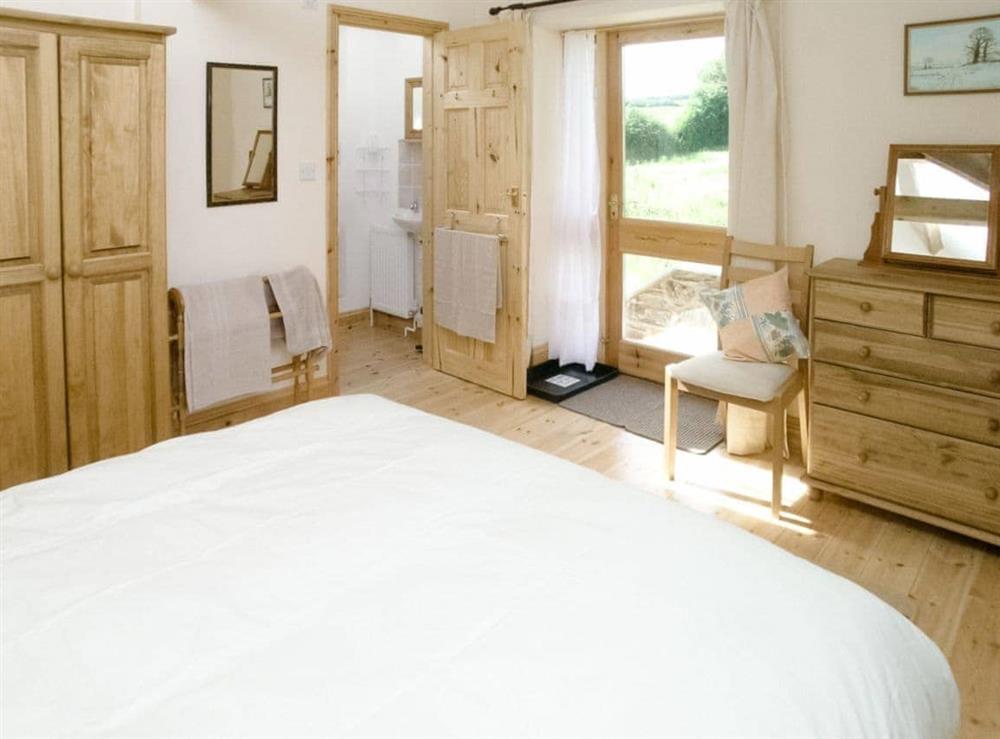 Double bedroom at Pear Tree Cottage in St Mellion, Saltash, Cornwall