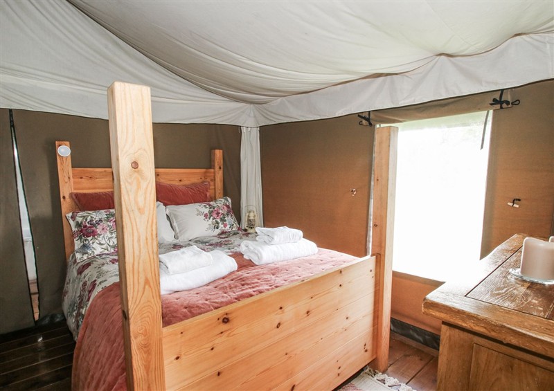One of the 3 bedrooms (photo 2) at Pear Trees, Bewdley