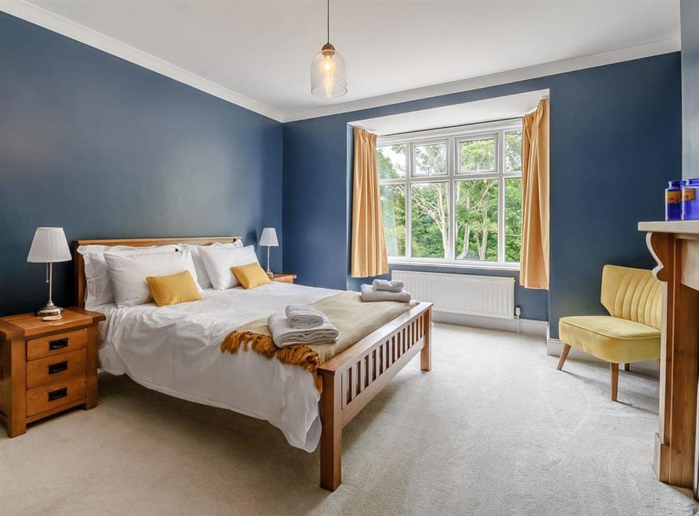 Double bedroom at Peasholm Place in Scarborough, North Yorkshire