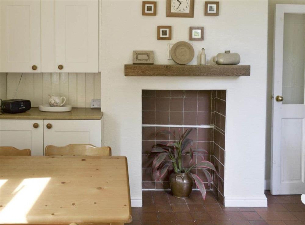 Characterful kitchen/diner at Peasholm in Thornton le Dale, near Pickering, North Yorkshire