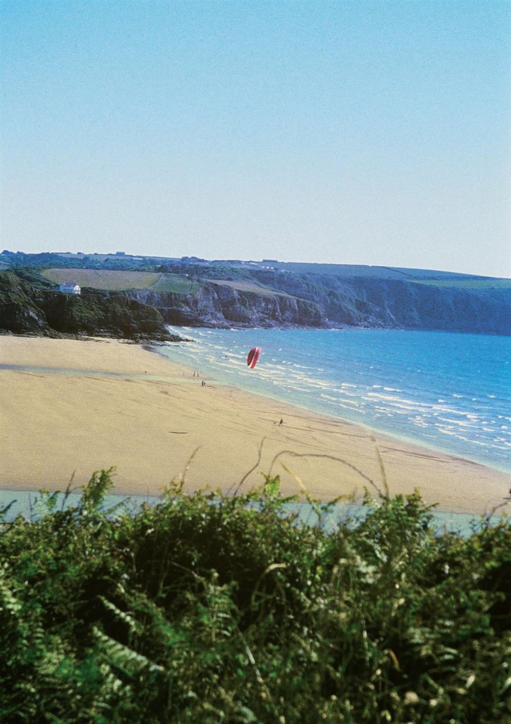 Broad Haven beach at Pebble Cottage in Haverfordwest, Dyfed
