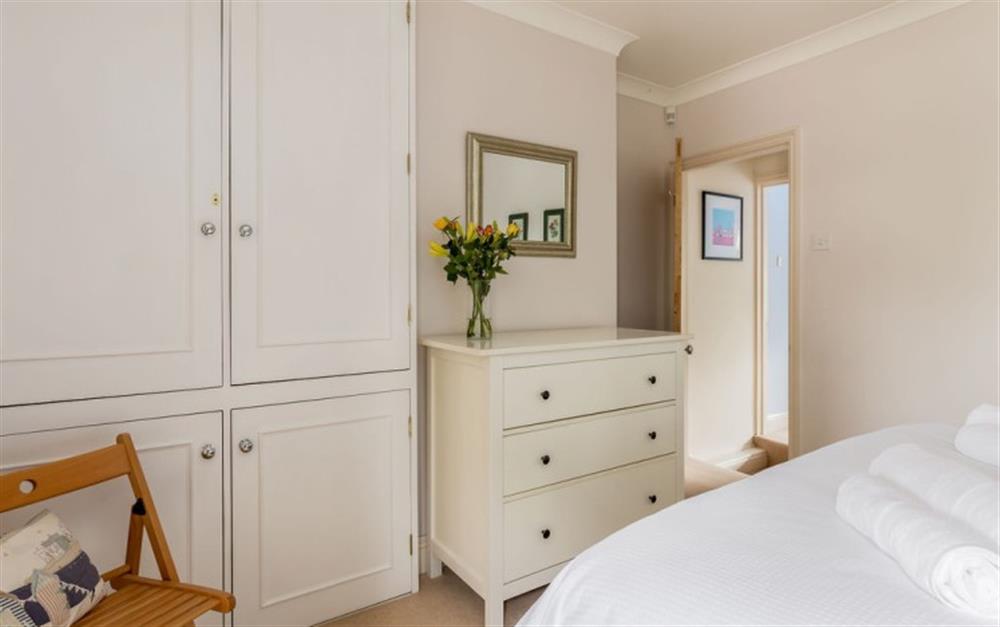 This is a bedroom (photo 3) at Pebble Cottage in Lymington
