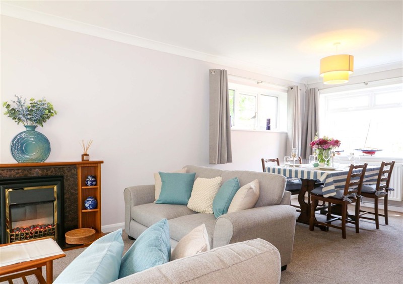 The living area (photo 4) at Pebble Place, Rustington