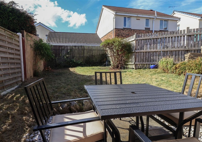 Enjoy the garden at Pebble Rock, Harrogate