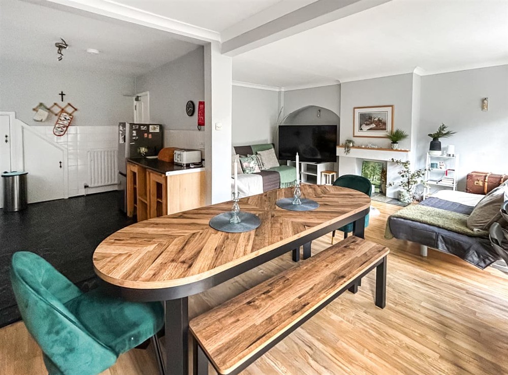 Open plan living space (photo 2) at Pebbles and Prosecco in Hove, Brighton, East Sussex