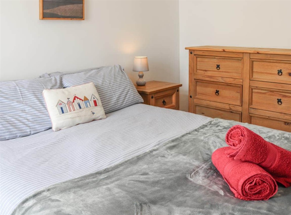 Double bedroom at Pebbles in Caernarfon, Gwynedd