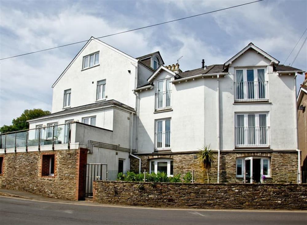 Photos of Pebbles Endsleigh Court, Stoke Fleming