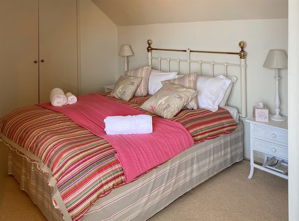 Double bedroom (photo 3) at Pedn-Y-Ke in Mullion, Cornwall