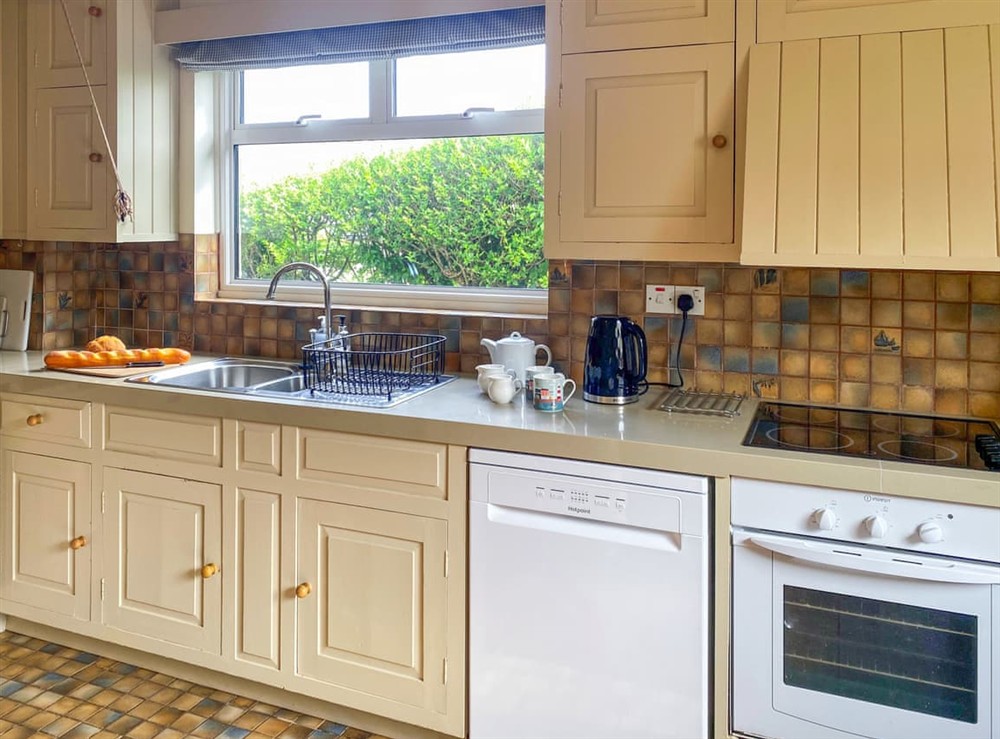 Kitchen (photo 2) at Pedn-Y-Ke in Mullion, Cornwall