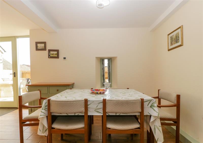 Dining room at Pen-Croeslan Bach, Ffawyddog near Crickhowell