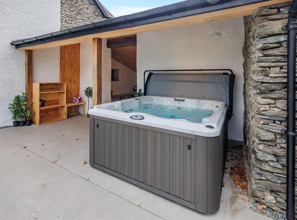 Hot tub at Pen Isar Llan in Bala, Gwynedd