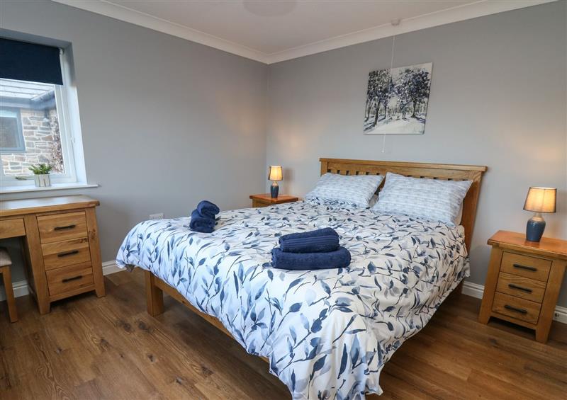 A bedroom in Pen Y Banc (photo 2) at Pen Y Banc, Llanfaredd near Builth Wells