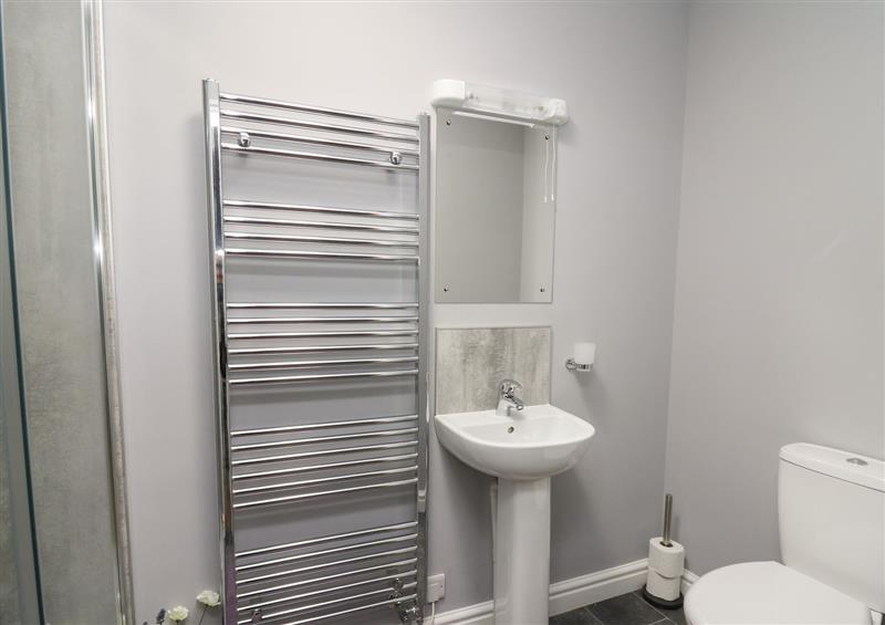 The bathroom at Pen Y Banc, Llanfaredd near Builth Wells