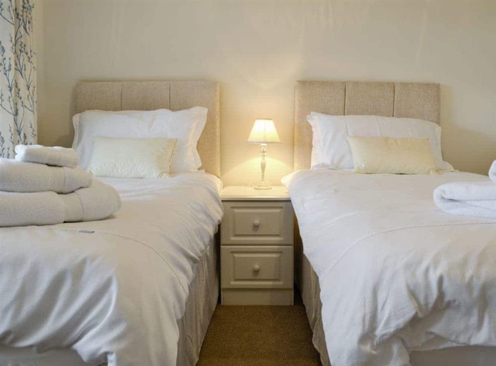 Good-sized twin bedroom at Pen Y Frith in Prestatyn, Clwyd