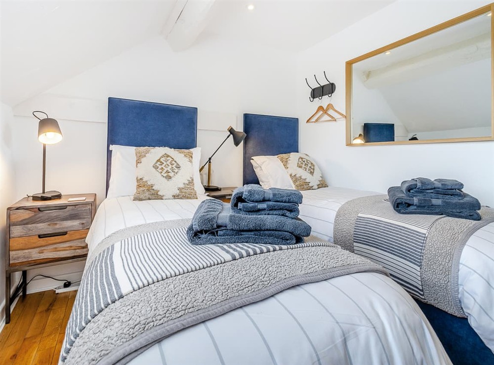Twin bedroom at Pen Y Groes in Welshpool, Powys