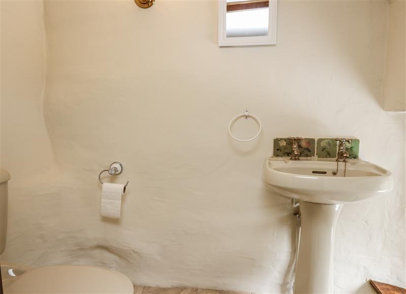 Bathroom (photo 3) at Penarth, Cregrina near Builth Wells