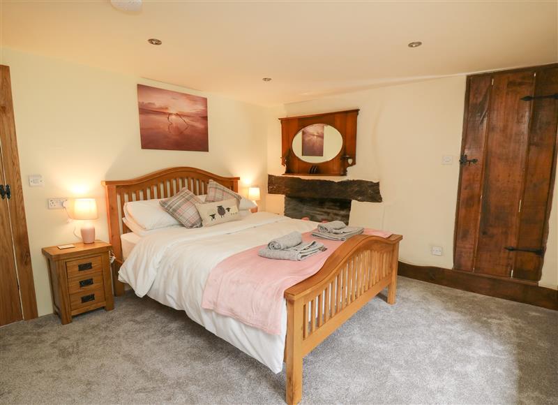 This is a bedroom (photo 2) at Penarth, Cregrina near Builth Wells