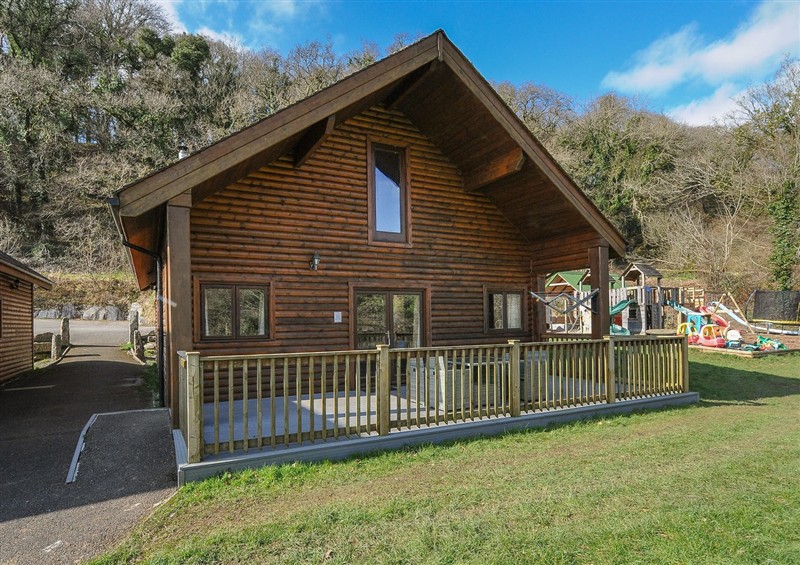 Outside (photo 3) at Pencarrow, St Breward