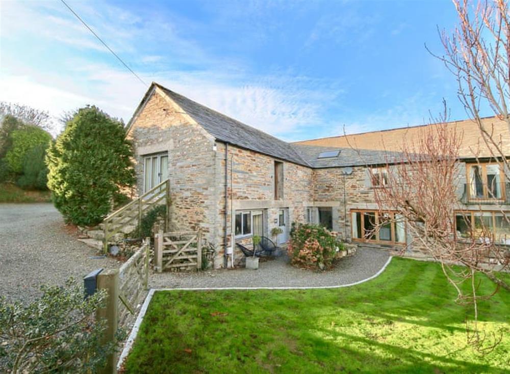 Pencuke Cottages Darzona in St Gennys, near Bude, Cornwall sleeps 2