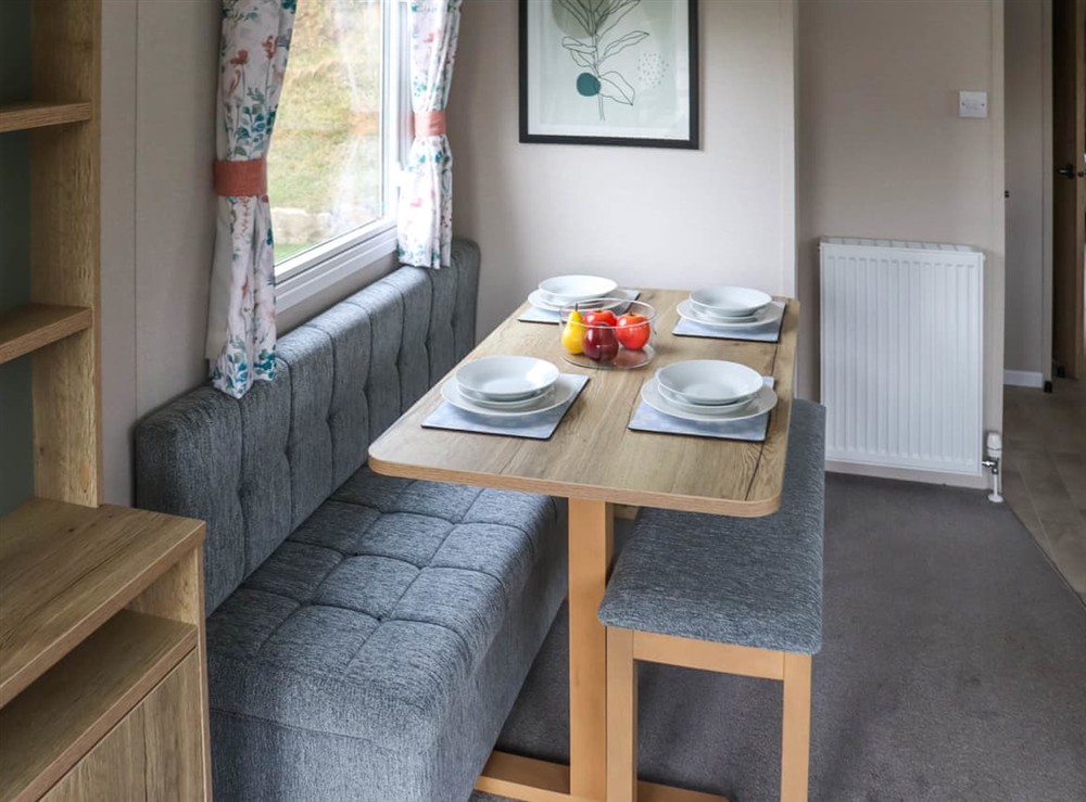 Dining Area at Cedar 1, 